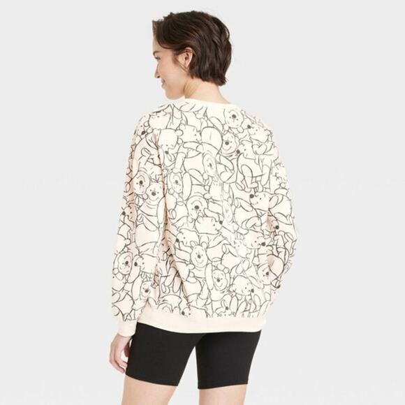 Disney Women's White Black Winnie The Pooh AOP Cozy Graphic Sweatshirt Size 2XL - Picture 2 of 6
